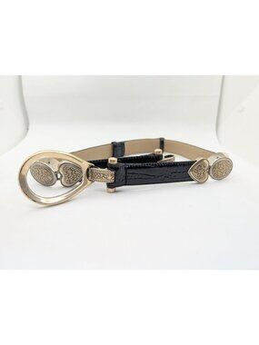 Vtg. Coldwater Creek Brown Leather Croc Silver Concho Heart Belt Hook Size S/M